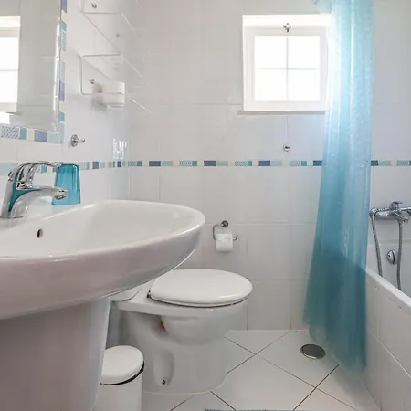 Villa 2 Vale De Ursa - Swimming Pool - Wifi - By Bedzy